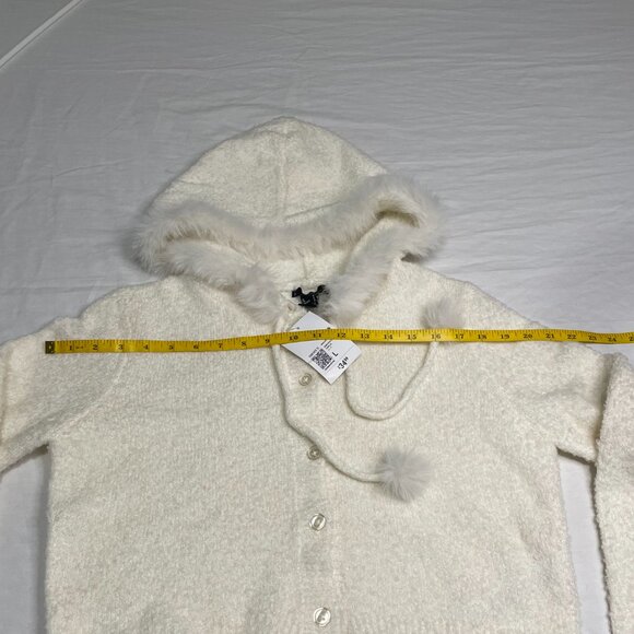 Women’s Fuzzy Hooded Button-Up Cardigan – Soft Plush – White – Size (L) - Picture 4 of 6